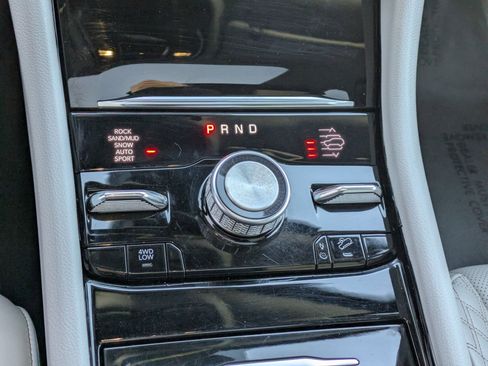 Used 2022 Jeep Grand Cherokee L Summit w/ Advanced Protech Group IV image 24