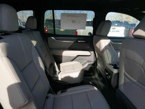 New 2026 GMC Acadia Elevation w/ Black Edition AWD/4WD image 11