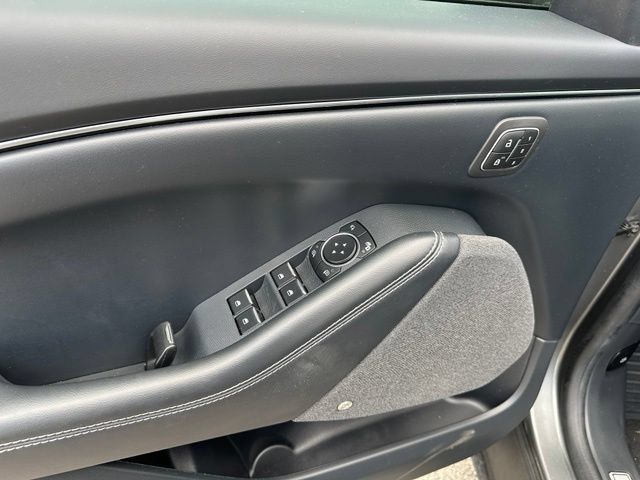 Used 2023 Ford Mustang Mach-E Premium AWD/4WD image 22