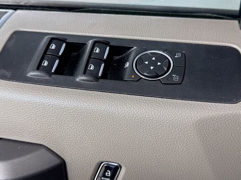 Used 2017 Ford F250 XLT AWD/4WD image 37
