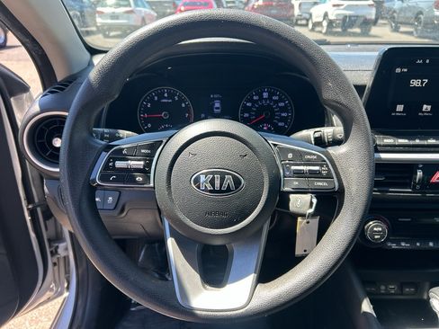 Used 2019 Kia Forte LXS FWD image 15