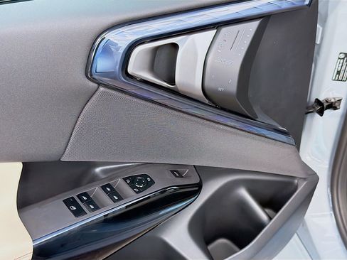 New 2026 BMW X3 xDrive30 w/ Premium Package image 23