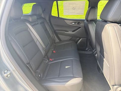 New 2026 Chevrolet Equinox LT w/ Convenience Package II AWD/4WD image 15
