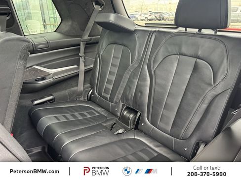 Used 2021 BMW X7 xDrive40i w/ M Sport Package image 21