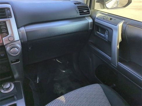 Used 2020 Toyota 4Runner SR5 image 17