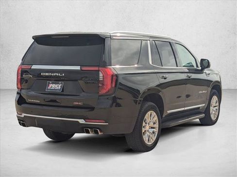 Used 2025 GMC Yukon Denali AWD/4WD image 4