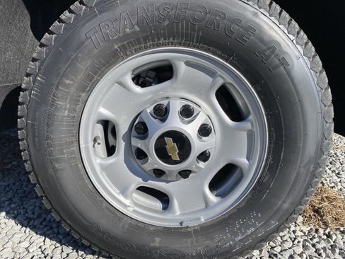 New 2025 Chevrolet Silverado 2500 W/T AWD/4WD image 11