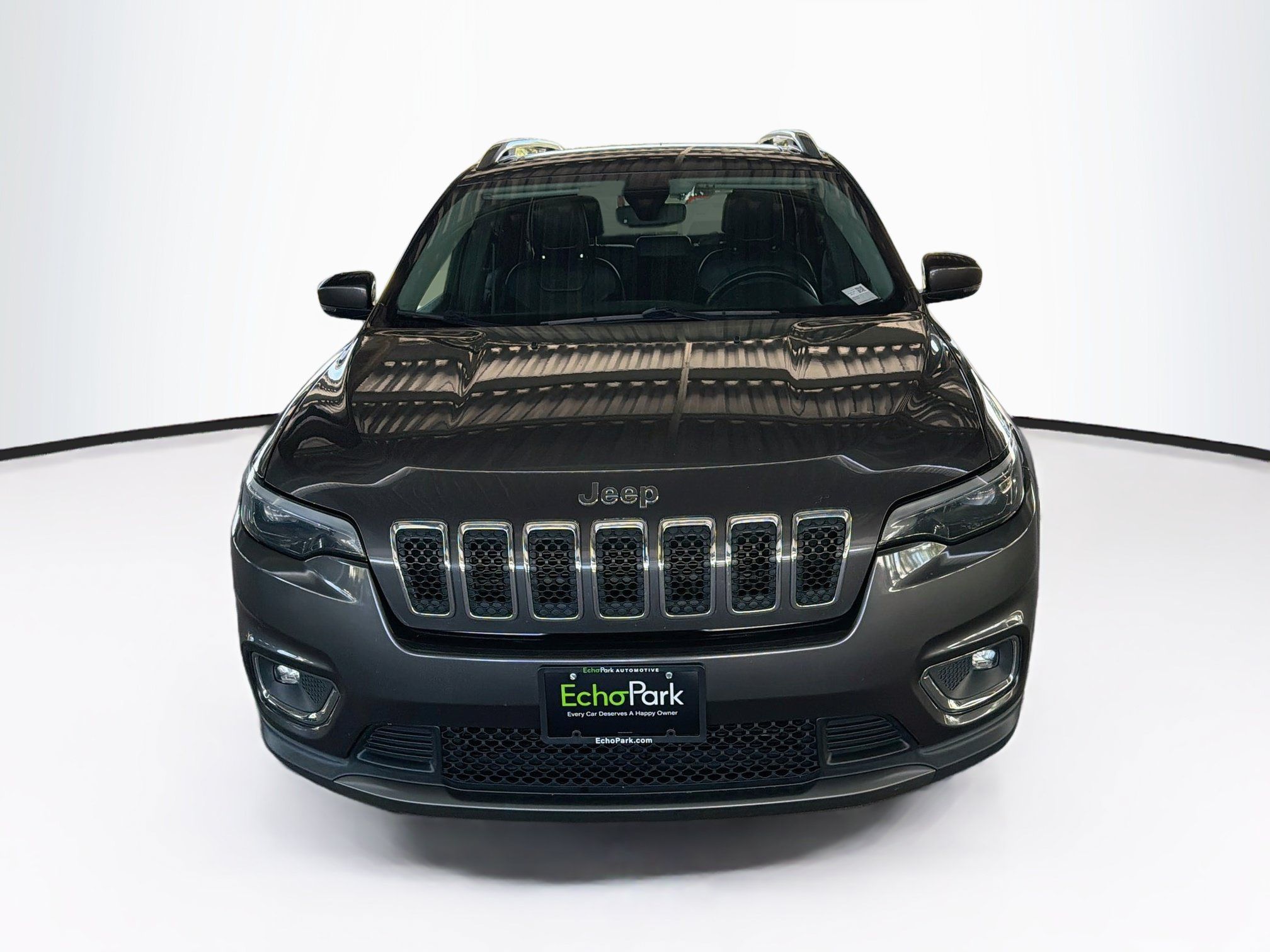 Used 2019 Jeep Cherokee Limited AWD/4WD image 2