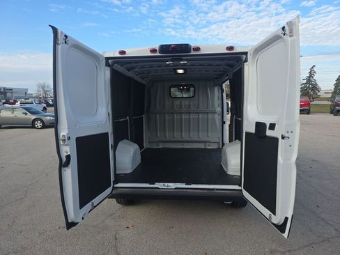 New 2025 RAM ProMaster 1500 w/ Convenience Group image 8