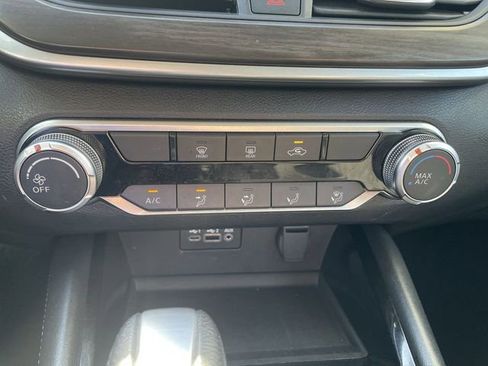 Used 2023 Nissan Altima 2.5 SV image 33