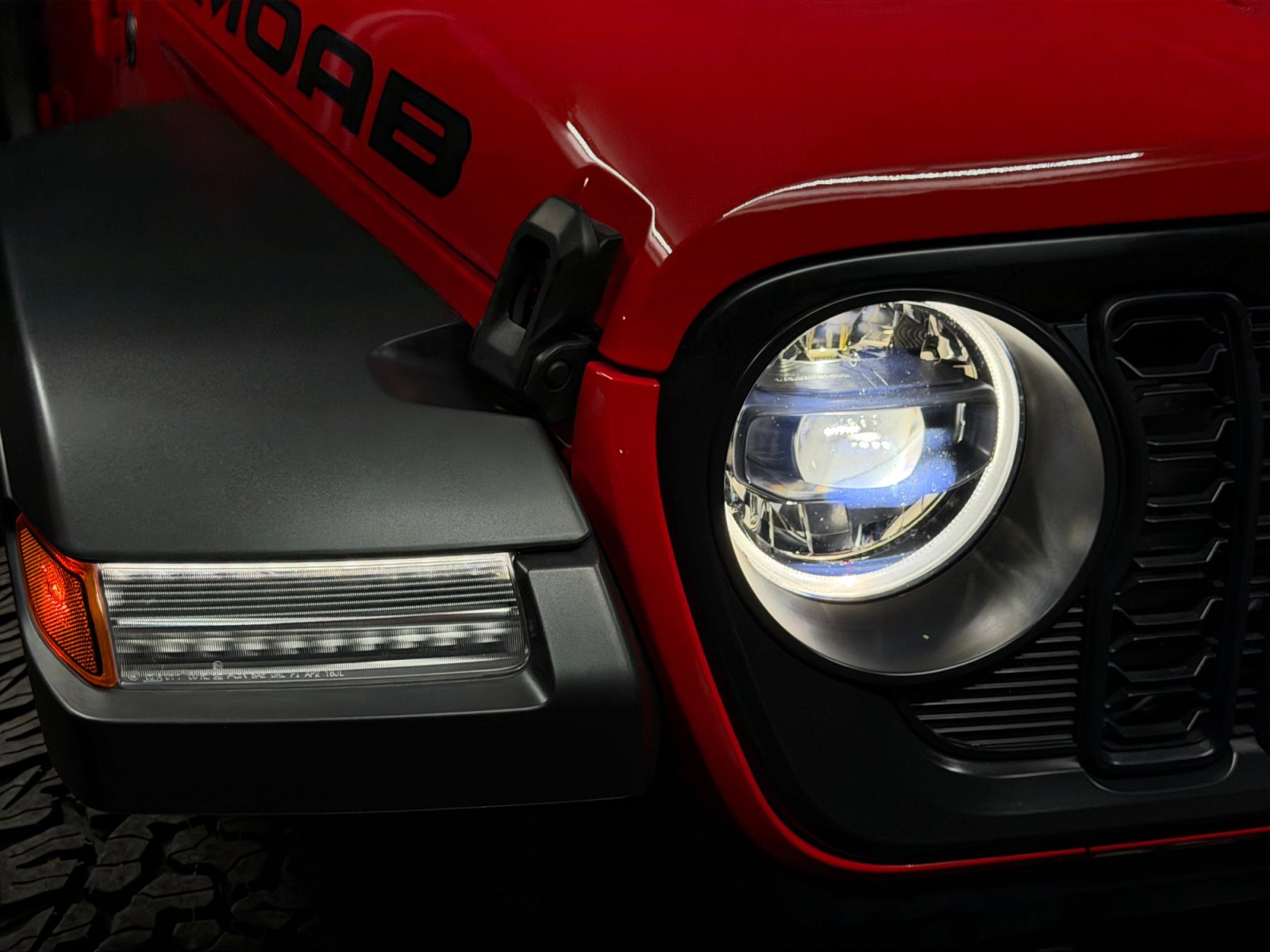 Used 2026 Jeep Wrangler Unlimited Rubicon 392 w/ Quick Order Package 27X Moab AWD/4WD image 31