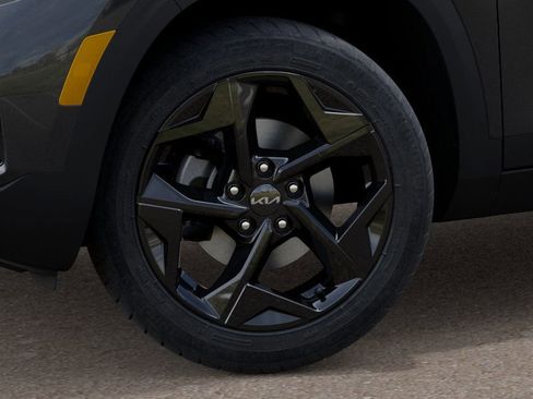 New 2026 Kia Seltos EX FWD image 9