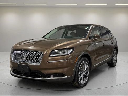 Certified 2022 Lincoln Nautilus Reserve AWD/4WD image 19