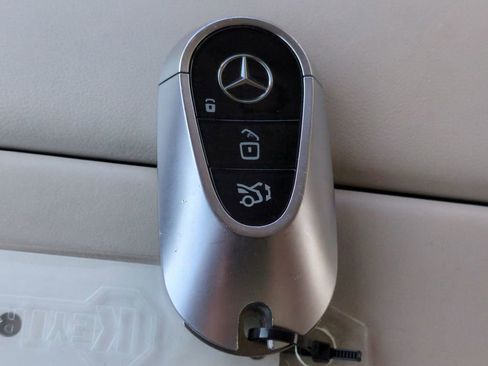Used 2022 Mercedes-Benz S 580 S 580 image 30