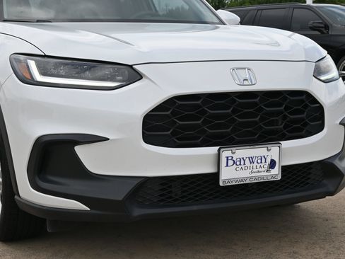 Used 2023 Honda HR-V LX image 25