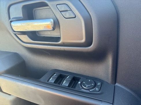 Used 2024 Chevrolet Silverado 1500 Custom Trail Boss AWD/4WD image 9
