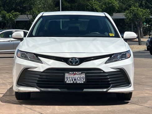 Certified 2021 Toyota Camry LE FWD image 10
