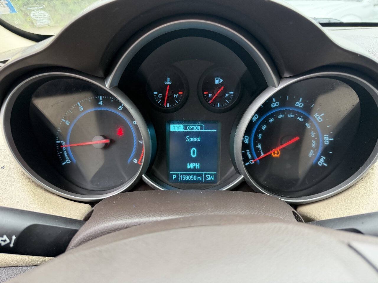 Used 2014 Chevrolet Cruze LT FWD image 20