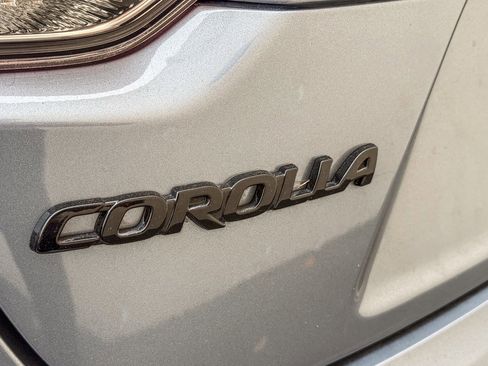 Used 2024 Toyota Corolla SE image 13