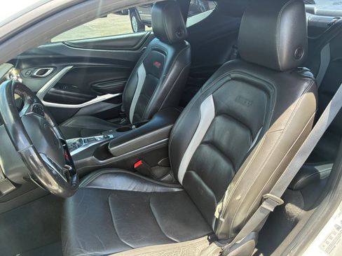 Used 2016 Chevrolet Camaro SS RWD image 19