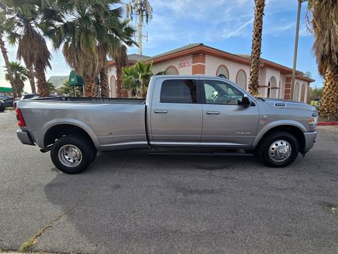 Used 2019 RAM 3500 Big Horn w/ Towing Technology Group image 8