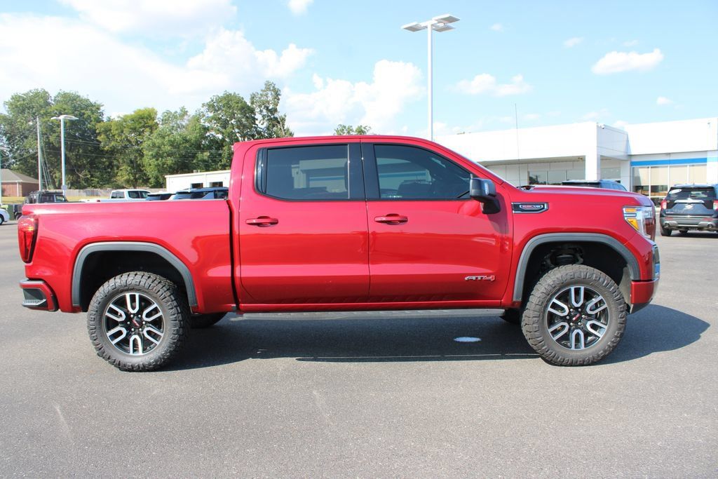 Used 2022 GMC Sierra 1500 AT4 w/ AT4 Preferred Package AWD/4WD image 11