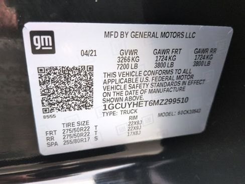 Used 2021 Chevrolet Silverado 1500 High Country w/ Technology Package image 35