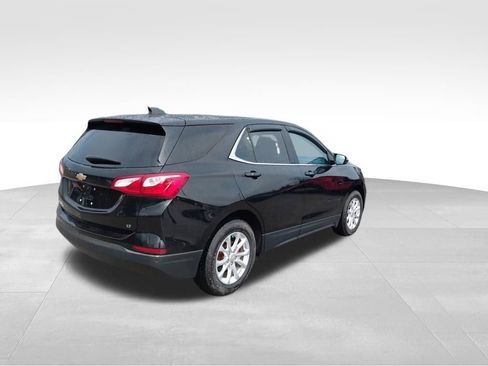 Used 2018 Chevrolet Equinox LT image 9