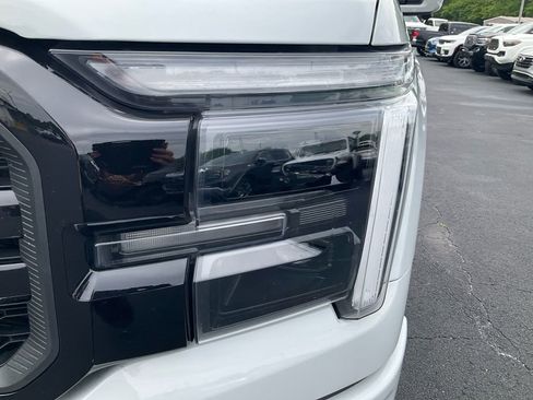 Certified 2024 Ford F150 Lariat w/ FX4 Off-Road Package AWD/4WD image 9