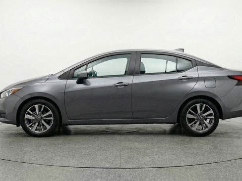 Used 2025 Nissan Versa SV FWD image 5