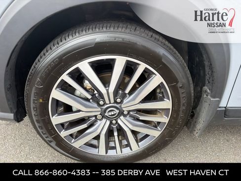 Certified 2023 Nissan Kicks SV FWD image 36