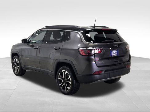 Certified 2024 Jeep Compass Limited image 19