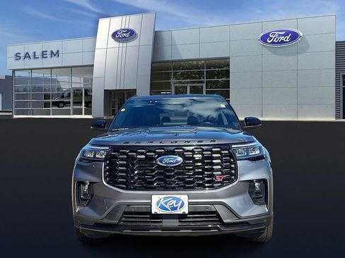 Certified 2025 Ford Explorer ST AWD/4WD image 7