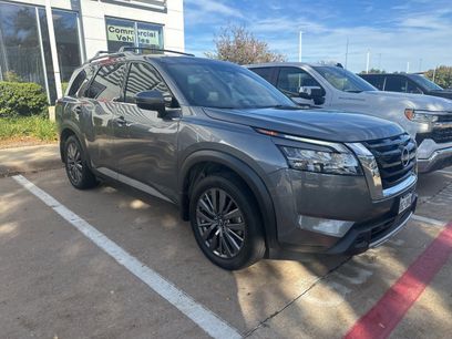 Certified 2024 Nissan Pathfinder SL w/ SL Premium Package