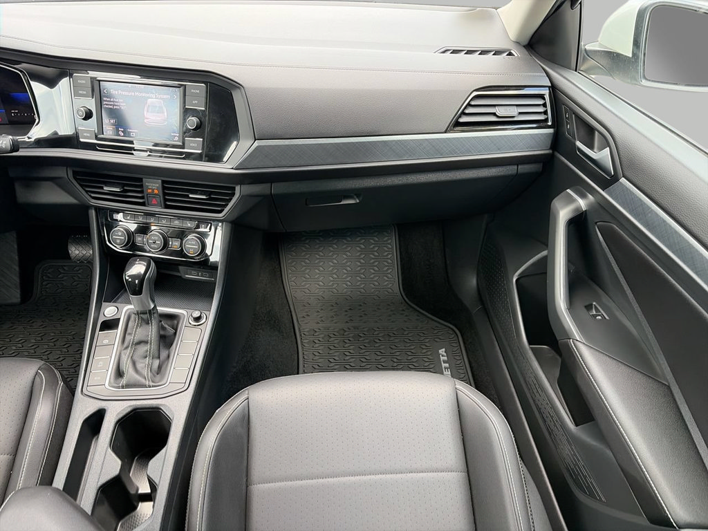 Used 2023 Volkswagen Jetta SE FWD image 15