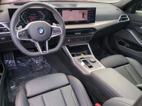 Used 2025 BMW 330i Sedan w/ M Sport Package image 35