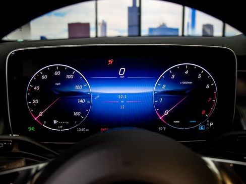 New 2026 Mercedes-Benz GLC 300 4MATIC image 18