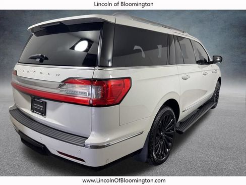 Used 2019 Lincoln Navigator L Reserve AWD/4WD image 8