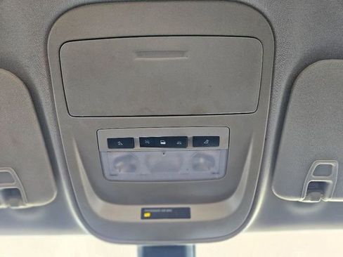 Used 2017 Chevrolet Colorado Z71 image 27