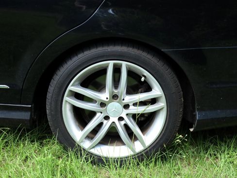 Used 2014 Mercedes-Benz C 250 Sedan image 19