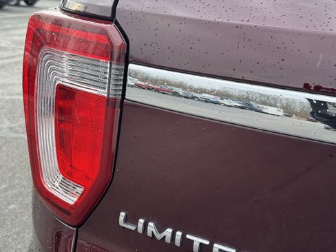 Certified 2018 Ford Explorer Limited w/ Equipment Group 301A image 11