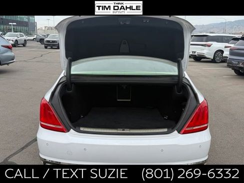 Used 2018 Genesis G90 5.0 Ultimate RWD image 10