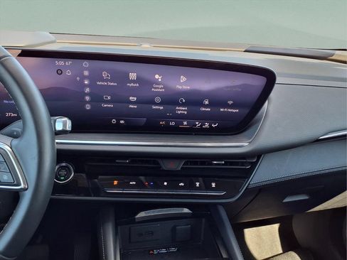 Certified 2025 Buick Envision Preferred AWD/4WD image 18