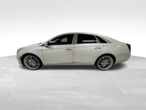 Used 2014 Cadillac XTS Platinum image 4