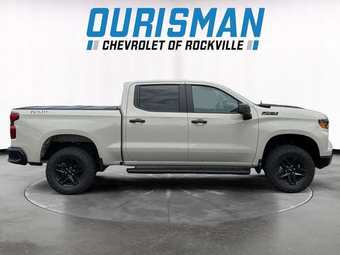 New 2026 Chevrolet Silverado 1500 Custom Trail Boss w/ LPO, Dark Essentials Package AWD/4WD image 7