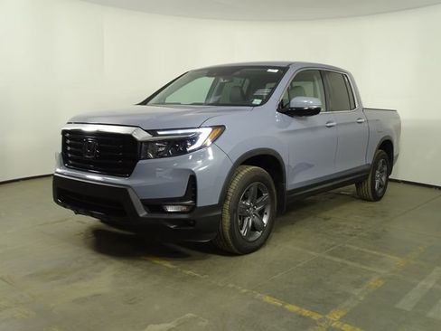 Used 2022 Honda Ridgeline RTL-E image 2