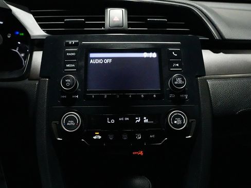 Used 2018 Honda Civic LX image 10