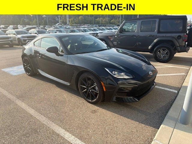 Used 2026 Toyota GR86 Premium w/ ALL Weather Mat Package (TMS) RWD image 1