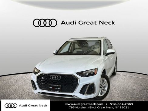 Used 2023 Audi Q5 2.0T Premium w/ Convenience Package AWD/4WD image 1