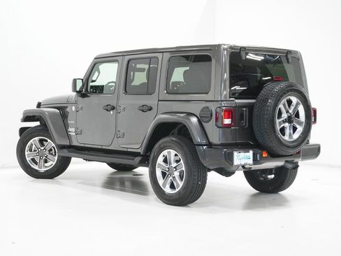 Certified 2021 Jeep Wrangler Unlimited Sahara image 5